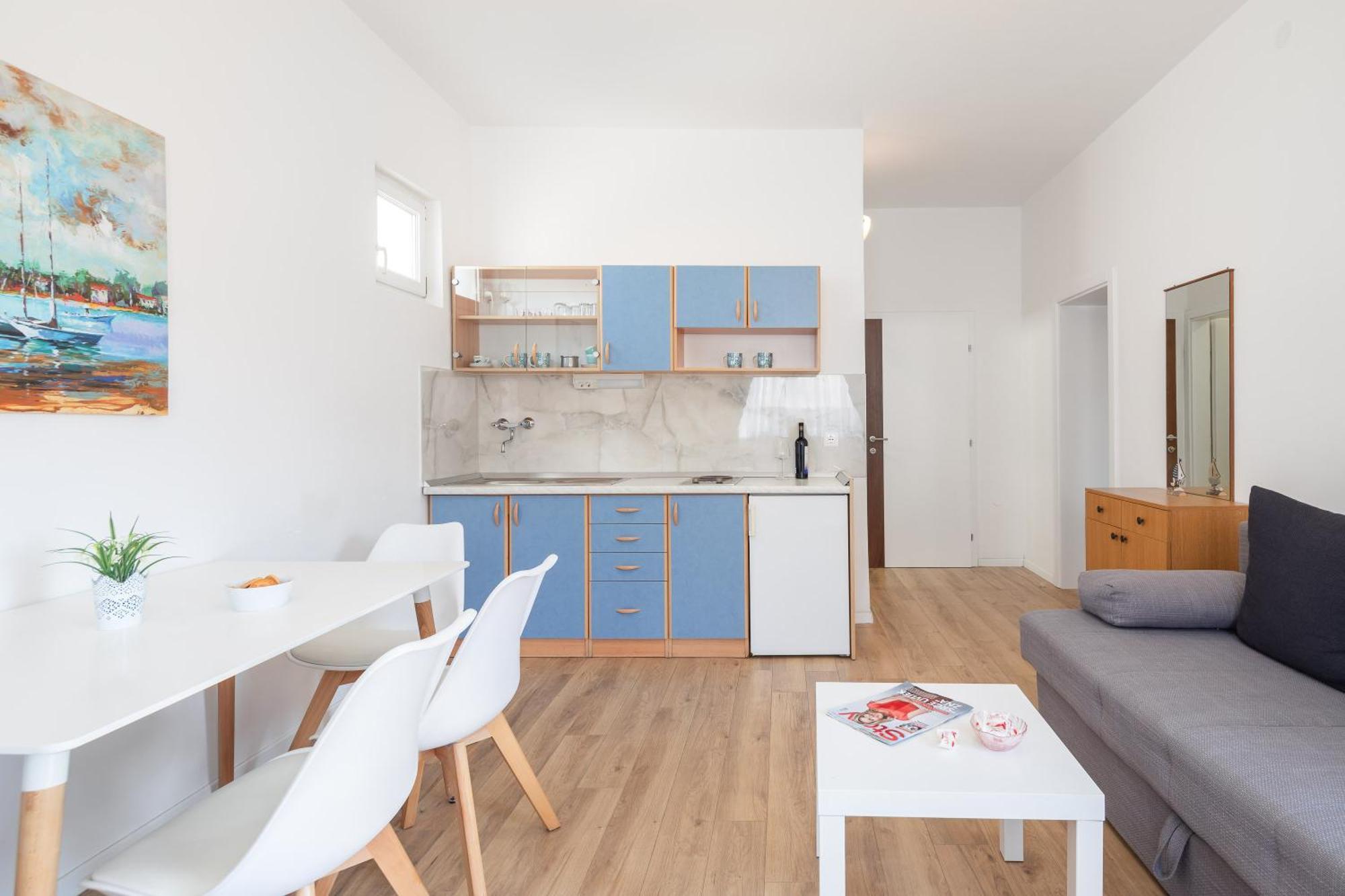Magnolia Center Apartments Makarska Room photo