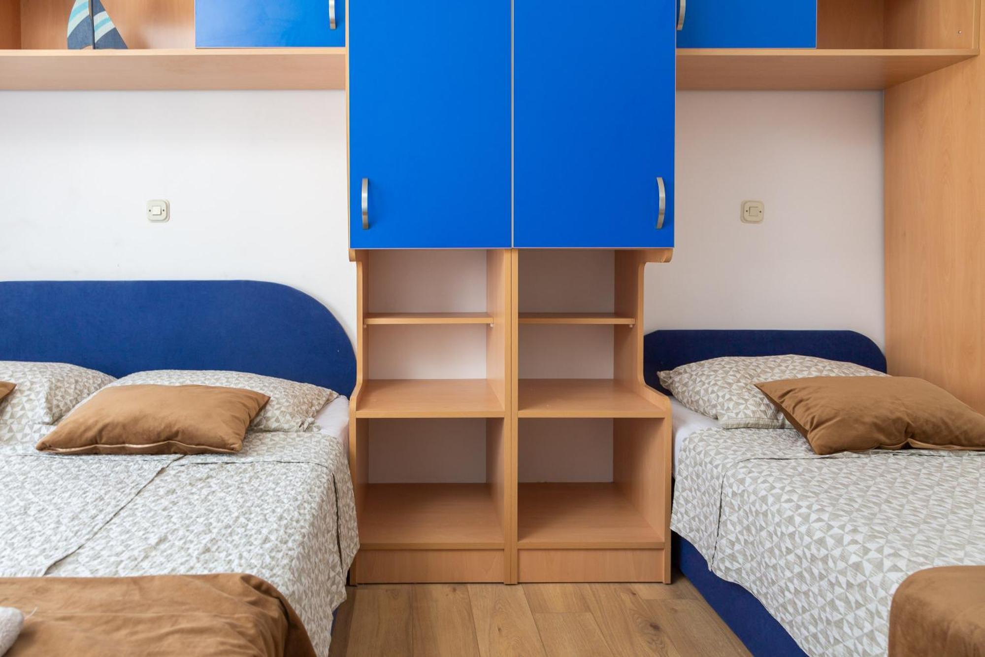 Magnolia Center Apartments Makarska Room photo